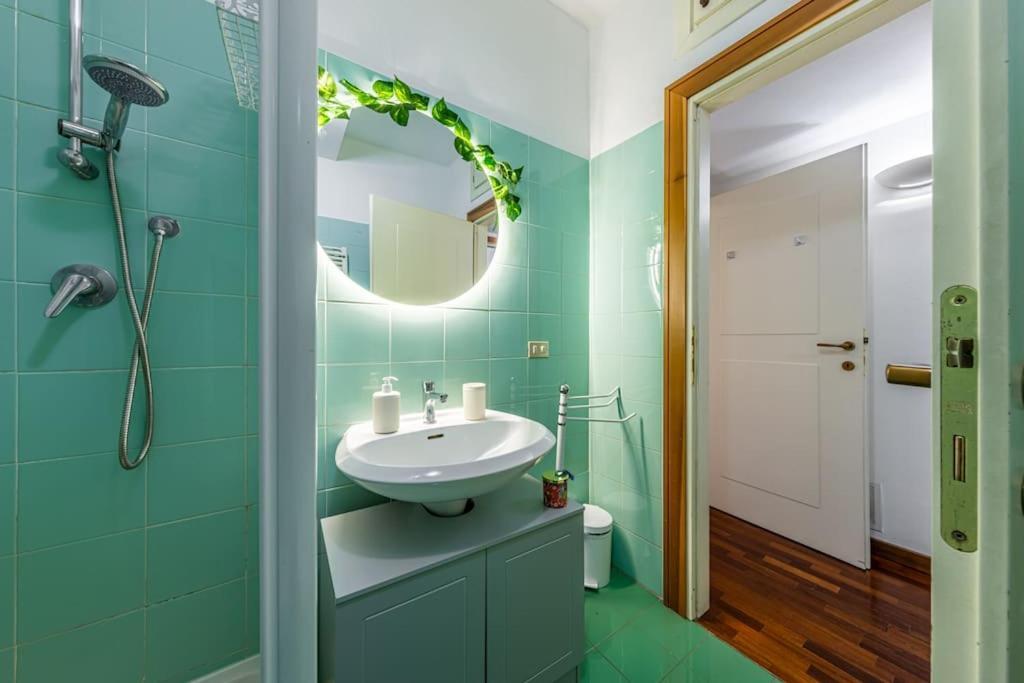 Close To Duomo Lovely City Center Flat Διαμέρισμα Μιλάνο Εξωτερικό φωτογραφία